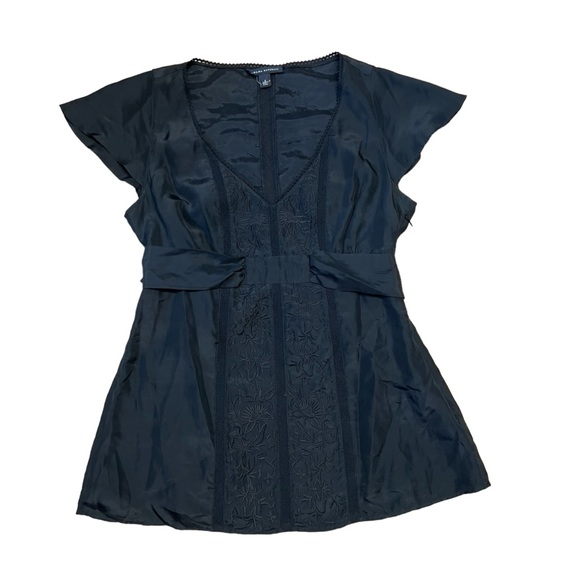 Banana Republic - Womens Embroidered Silk Blouse Sz 2 - Picture 6 of 12